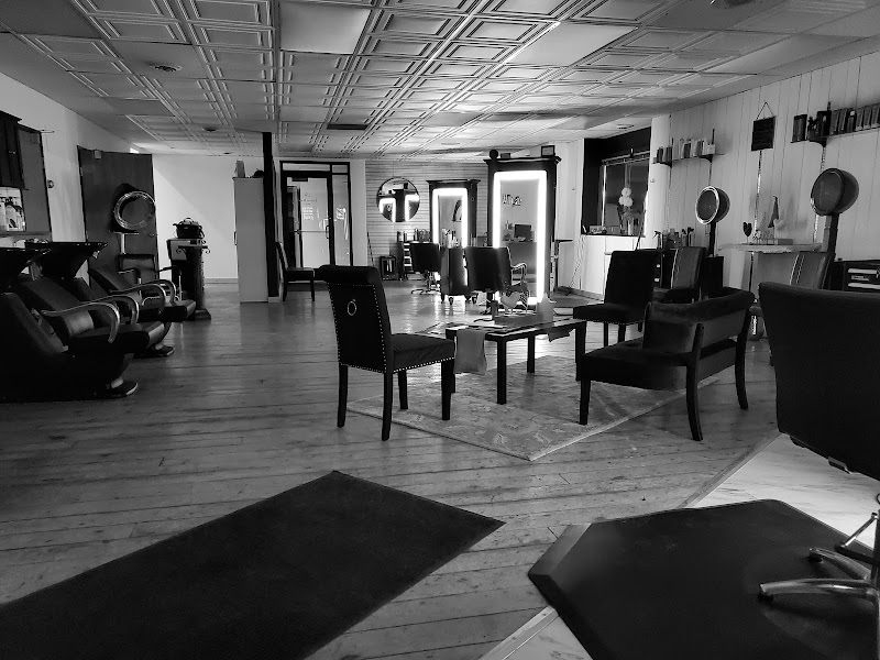 Urban Hair Salon, hair salon in Moorhead, MN, photo 3 of 7